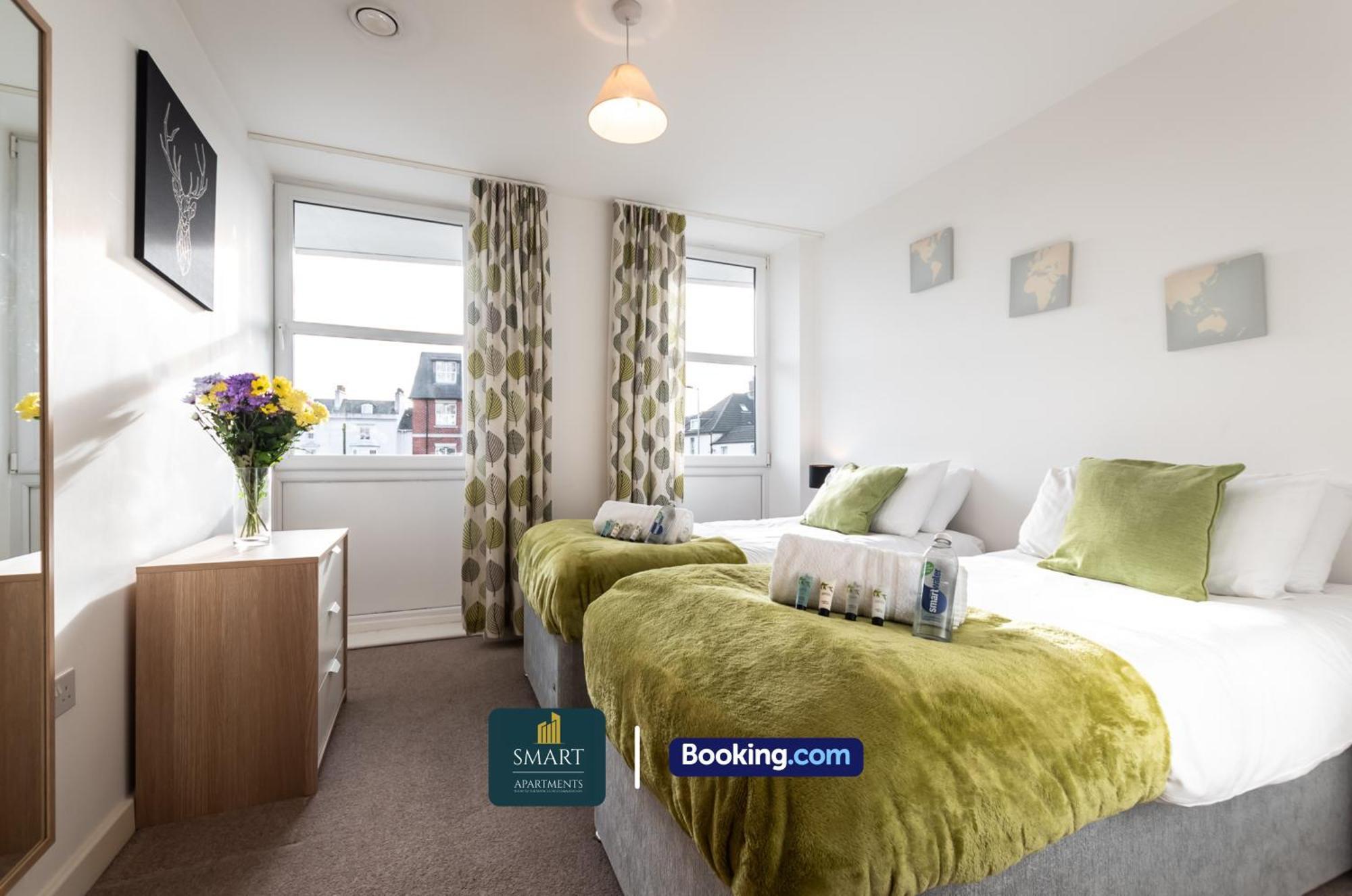 Spacious City Center Apartment By Smart Apartments Short Lets & Serviced Accommodation Apartment Southampton With Free Wifi Exteriör bild