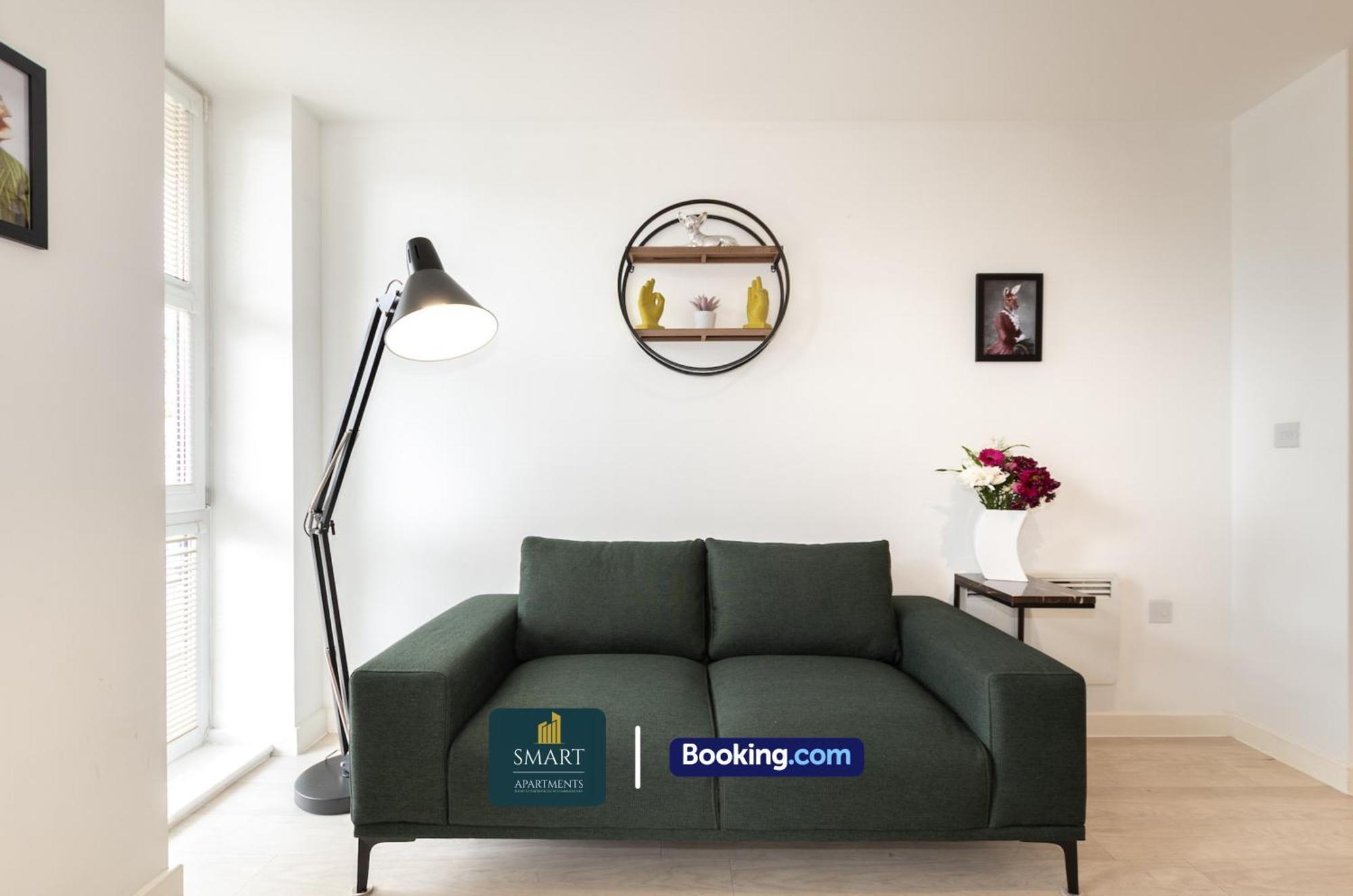 Spacious City Center Apartment By Smart Apartments Short Lets & Serviced Accommodation Apartment Southampton With Free Wifi Exteriör bild