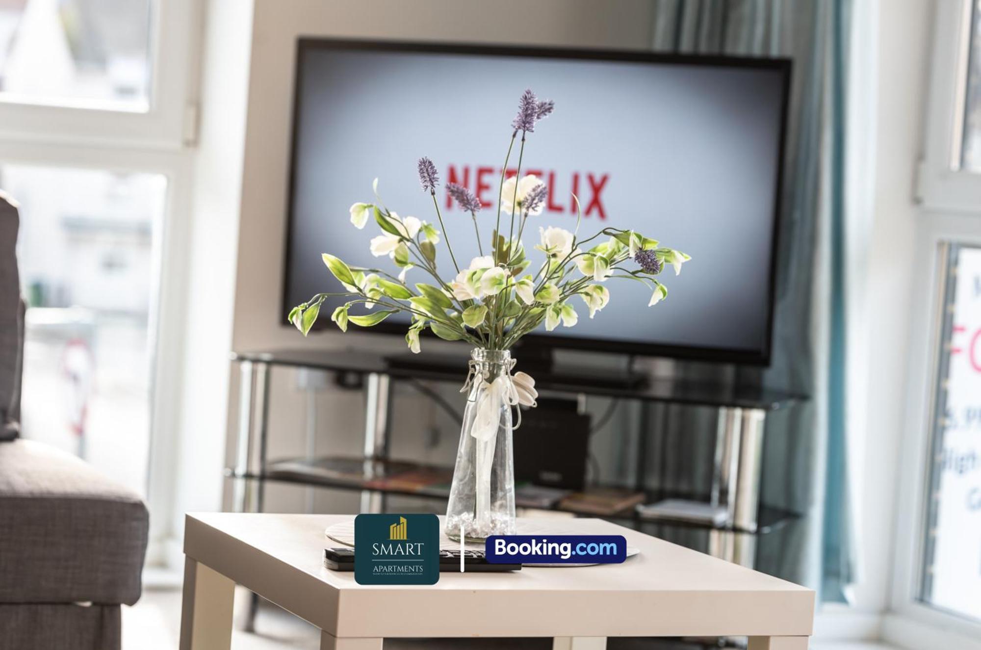 Spacious City Center Apartment By Smart Apartments Short Lets & Serviced Accommodation Apartment Southampton With Free Wifi Exteriör bild